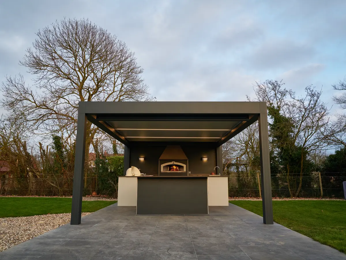 Ipswich pergola and outside kitchen installation (30)