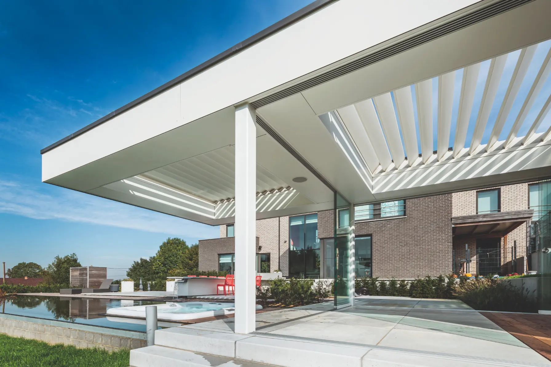 Aero-1-scaled Renson Aero Pergola