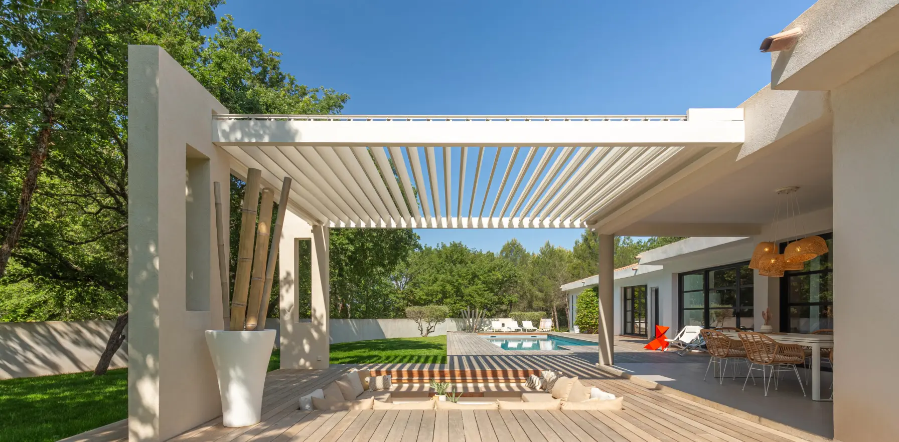 Aero-2-Hero-e1764174129346 Renson Aero Pergola