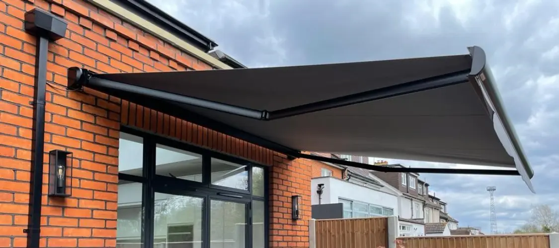 Base-Plus awning BASE awning