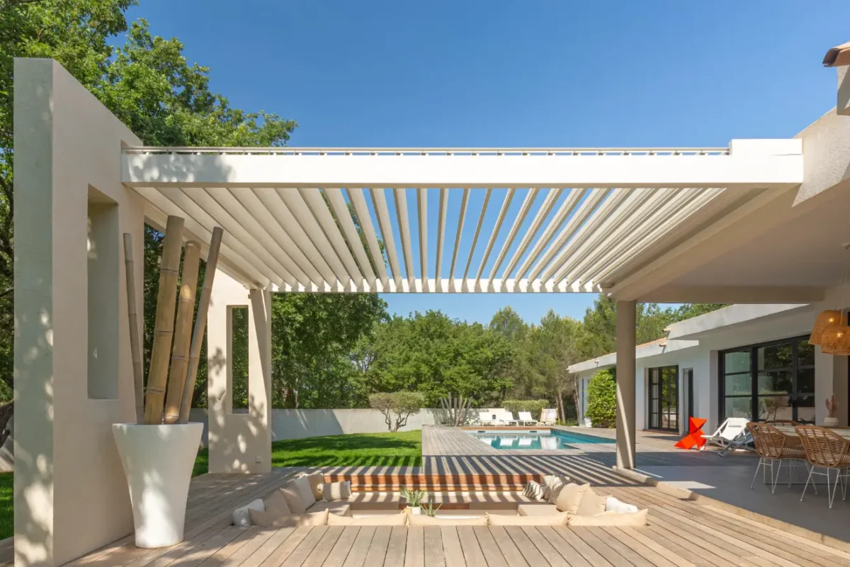 Aero-2-Hero-e1764174129346 Renson Aero Pergola